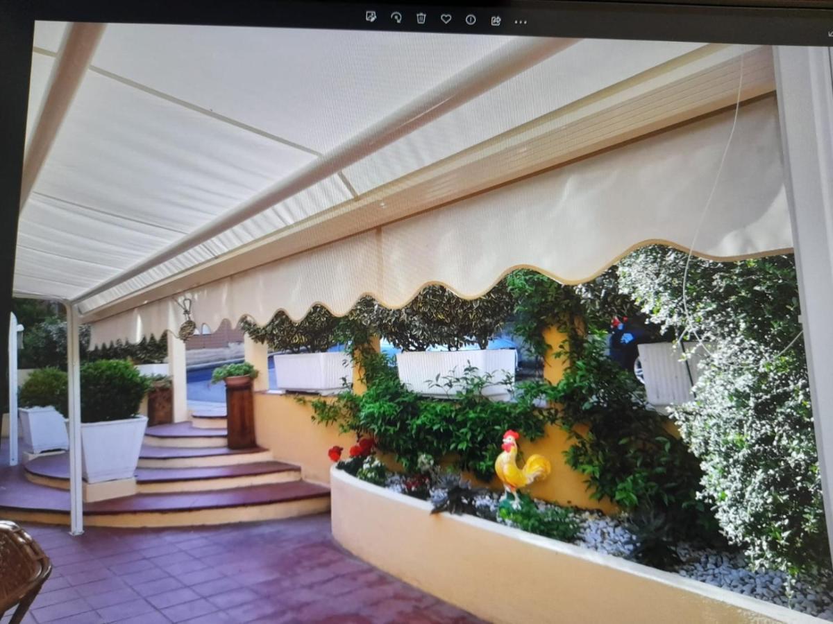Le Camere Sul Porto Palau Extérieur photo
