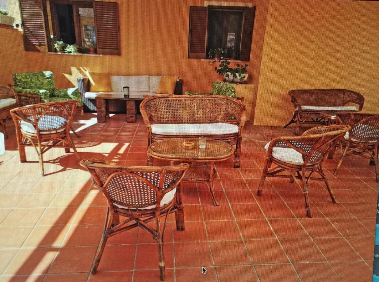 Le Camere Sul Porto Palau Extérieur photo